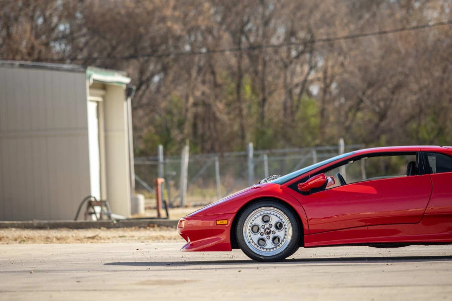 1996 Lamborghini Diablo - Image 7 of 31
