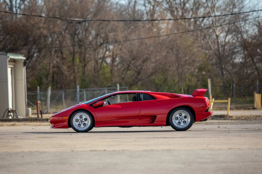 1996 Lamborghini Diablo - Image 2 of 31