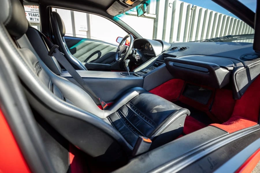 1996 Lamborghini Diablo - Image 24 of 31