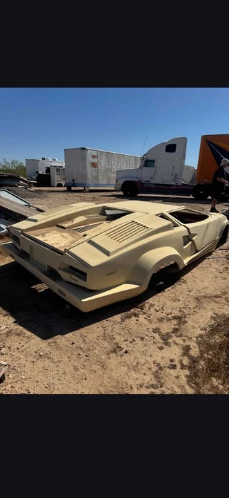 1996 Lamborghini Countach - Image 2 of 11