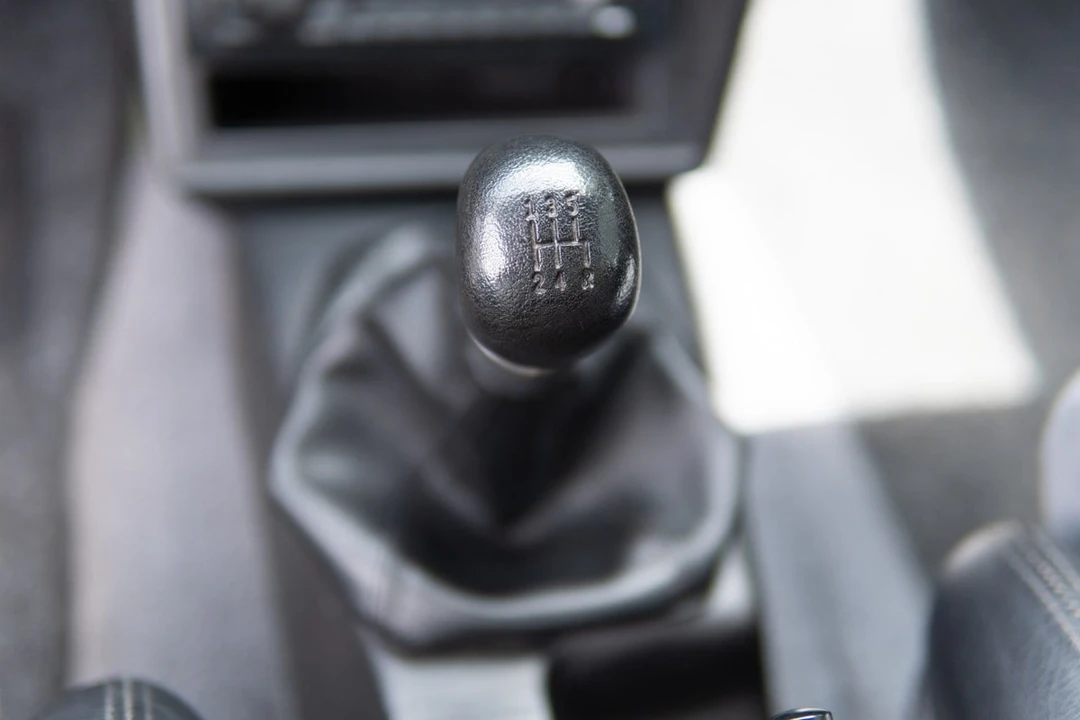 1996 Lancia Delta 2nd Gen - Image 22 of 30