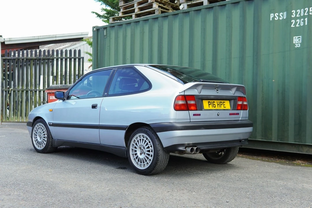 1996 Lancia Delta 2nd Gen - Image 8 of 30
