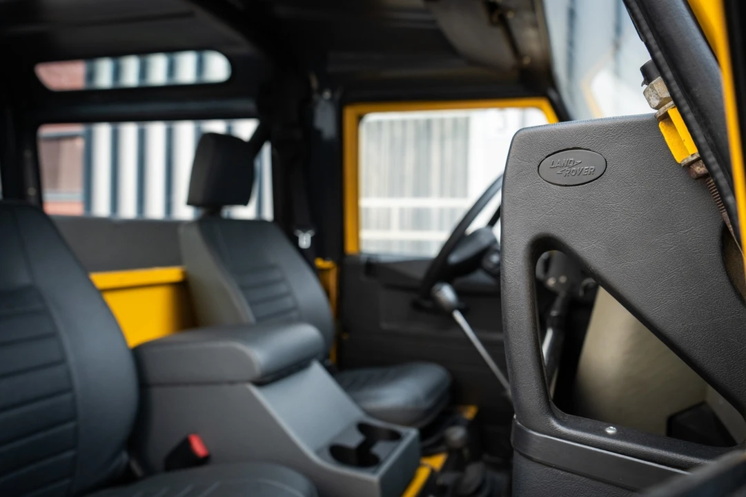 1996 Land Rover Defender - Image 13 of 31