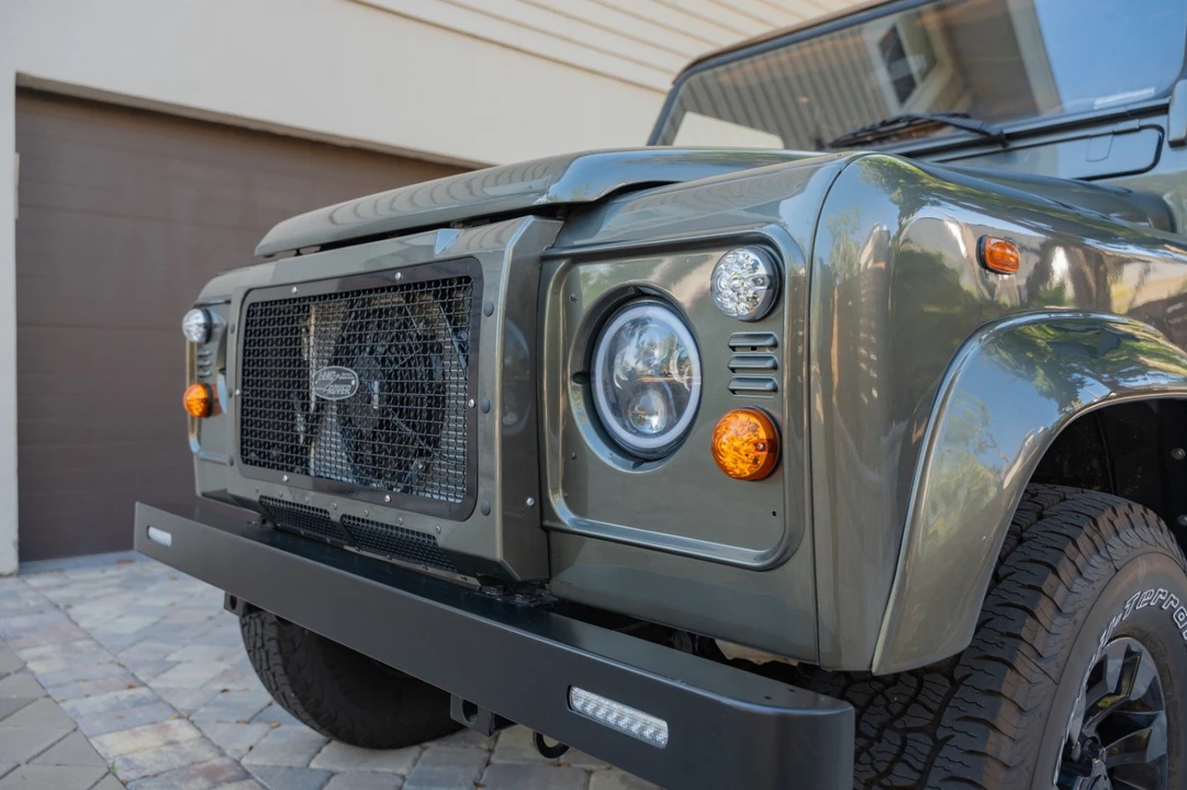 1996 Land Rover Defender - Image 4 of 26