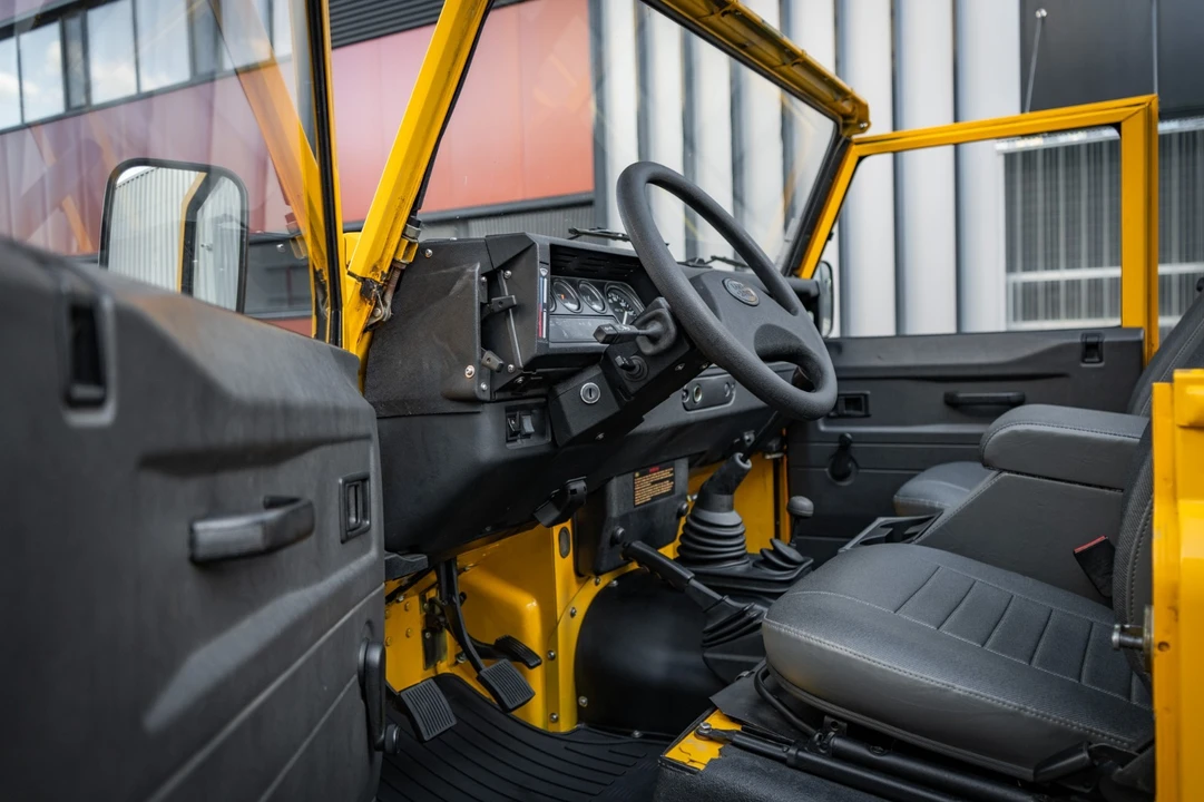 1996 Land Rover Defender - Image 22 of 31