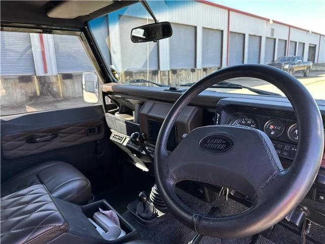 1996 Land Rover Defender - Image 11 of 12