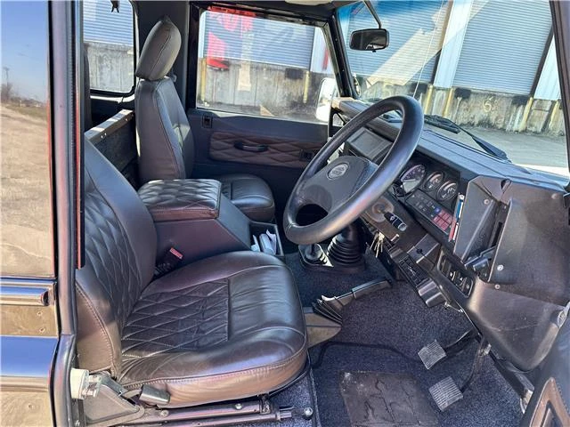 1996 Land Rover Defender - Image 10 of 12