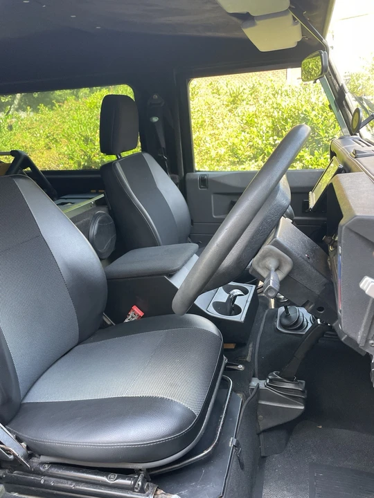 1996 Land Rover Defender - Image 7 of 9