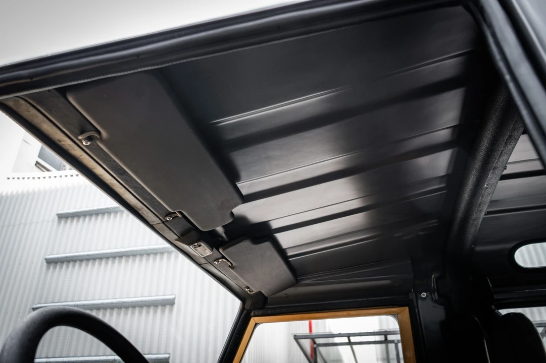 1996 Land Rover Defender - Image 15 of 31