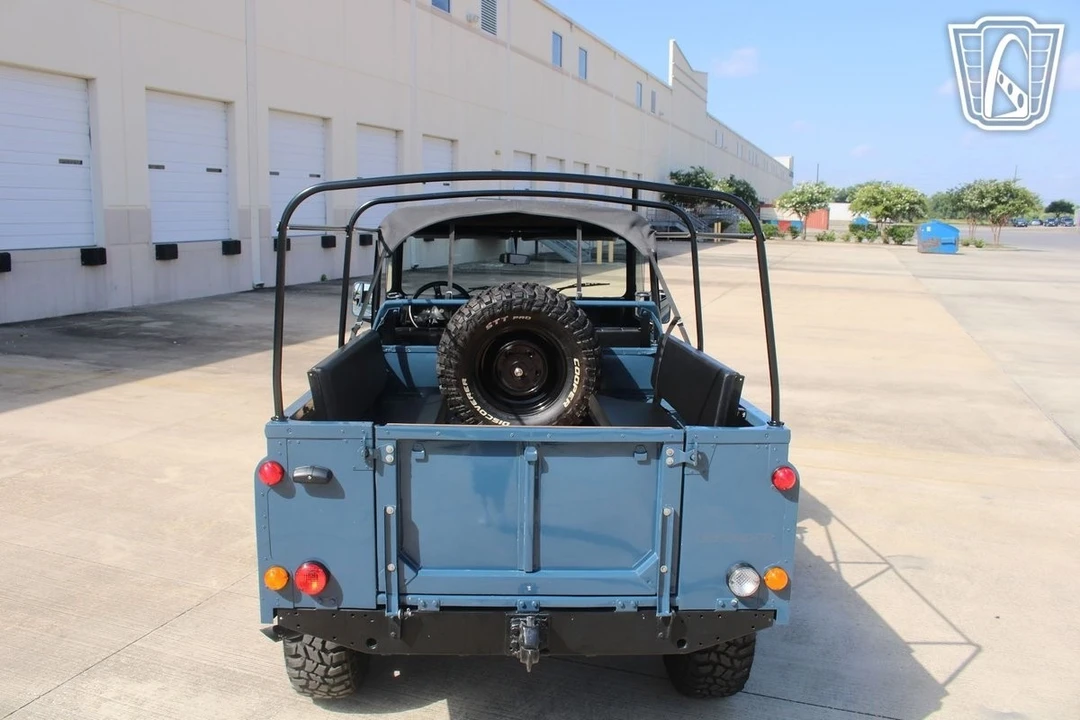 1996 Land Rover Defender - Image 11 of 12
