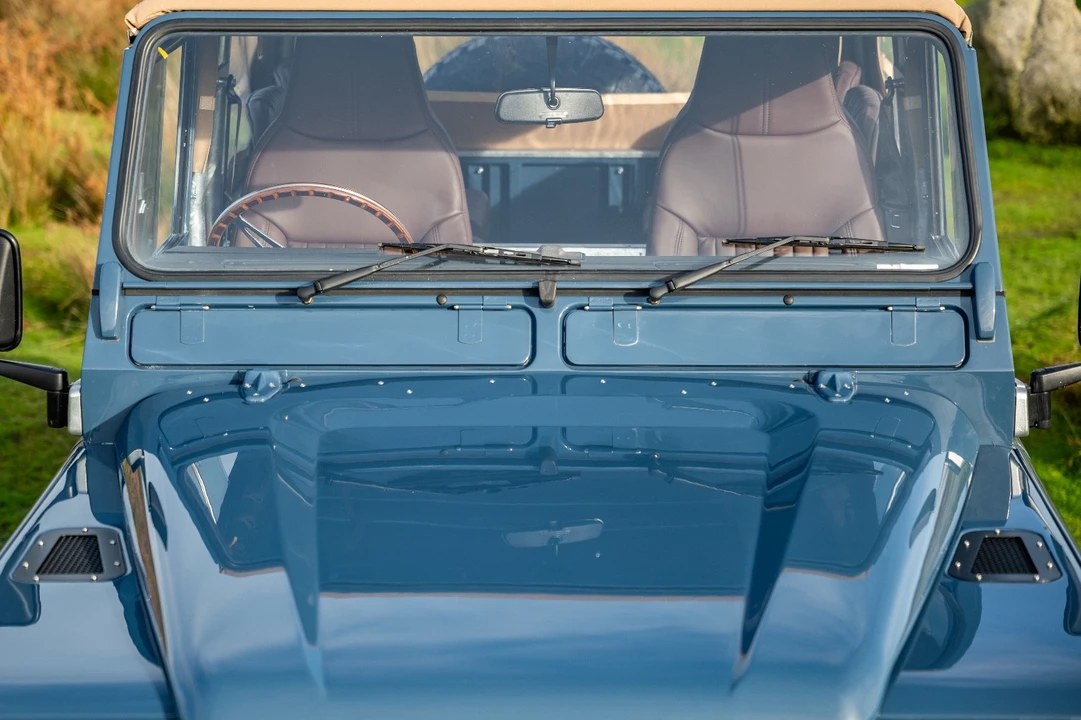 1996 Land Rover Defender - Image 10 of 21