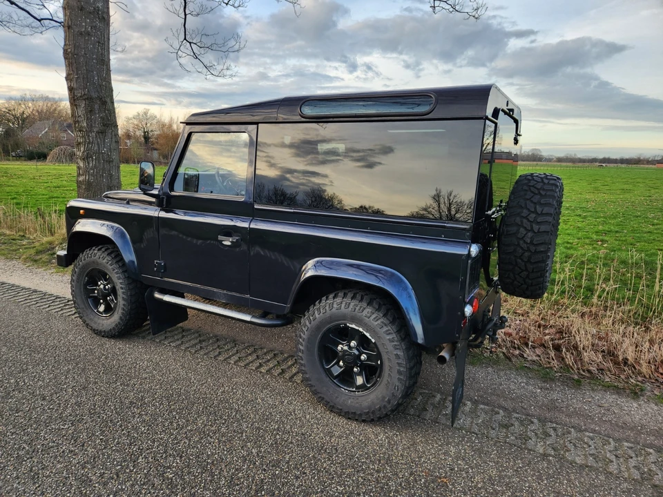 1996 Land Rover Defender 90 - Image 5 of 21