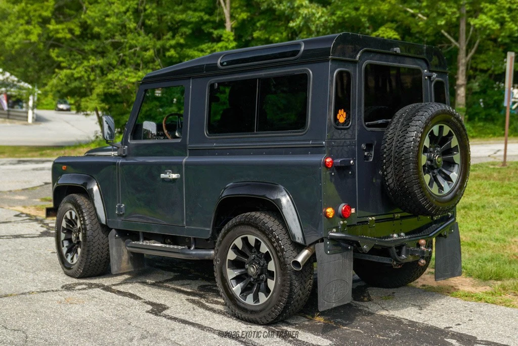 1996 Land Rover Defender 90 - Image 6 of 12