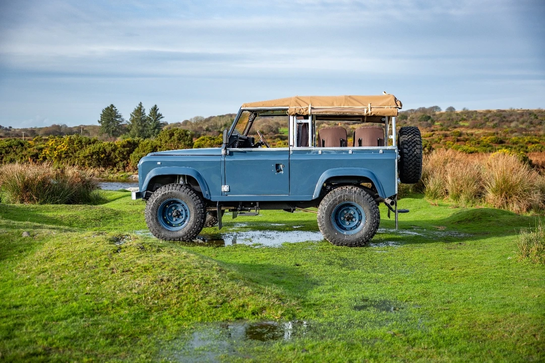 1996 Land Rover Defender - Image 3 of 21