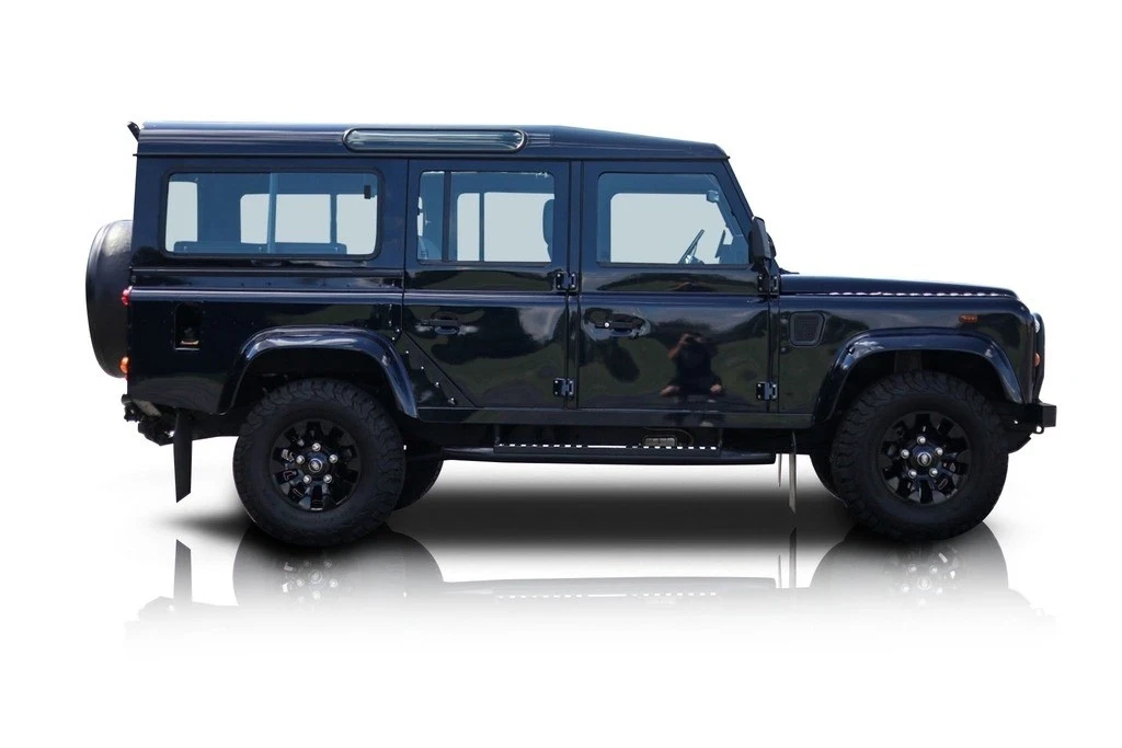 1996 Land Rover Defender 110 - Image 2 of 12