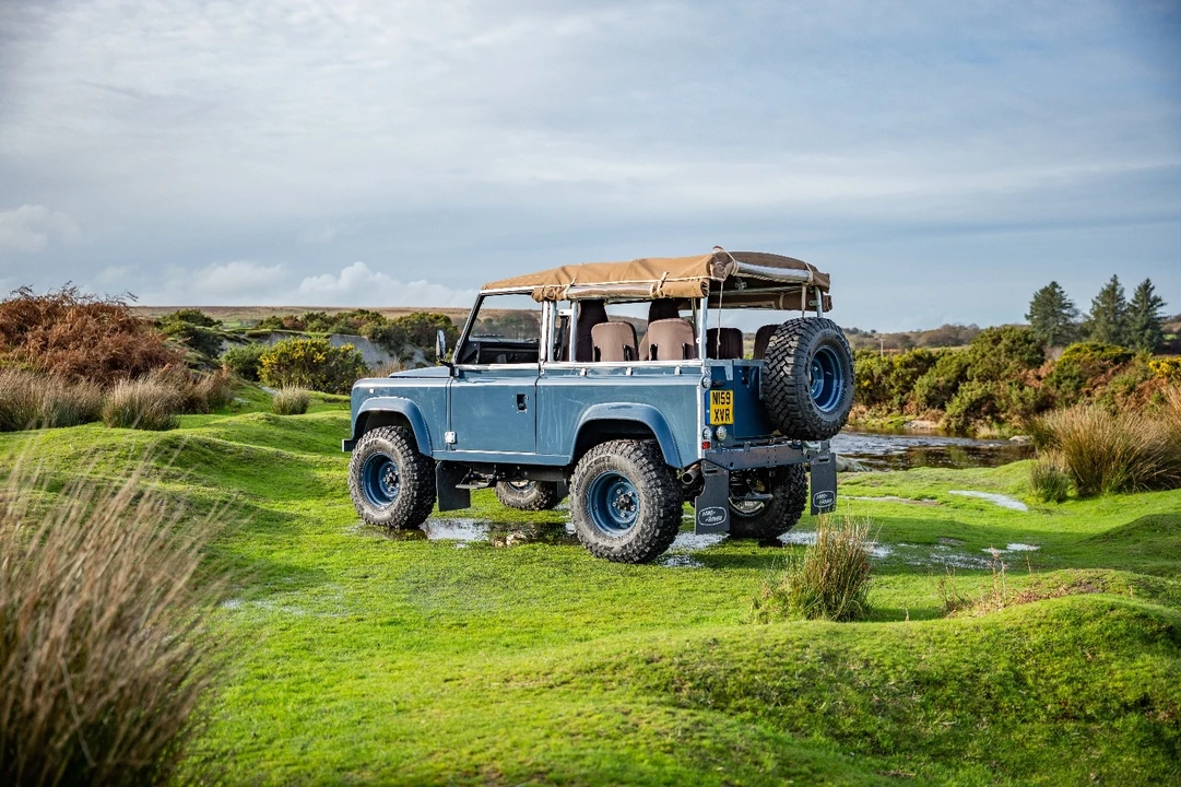 1996 Land Rover Defender - Image 4 of 21