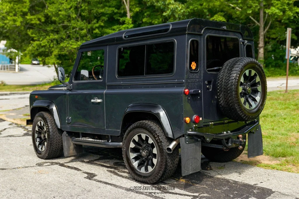 1996 Land Rover Defender 90 - Image 6 of 12