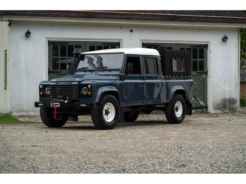 1996 Land Rover Defender 110 - Image 7 of 31