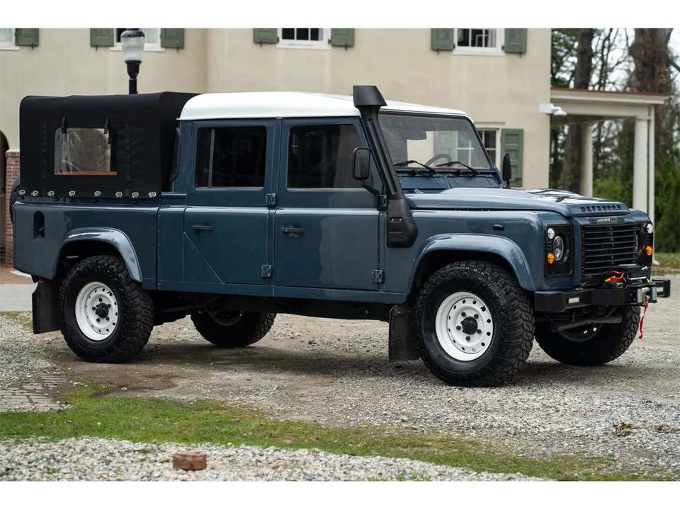 1996 Land Rover Defender 110 - Image 14 of 31