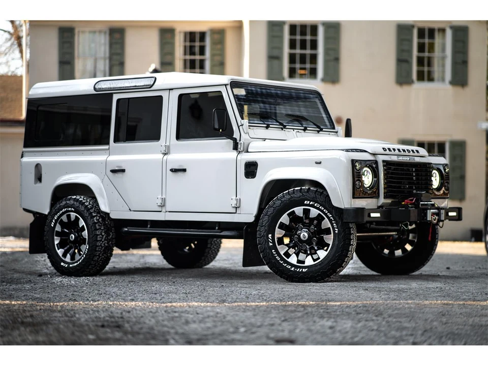 1996 Land Rover Defender 110 - Image 18 of 31
