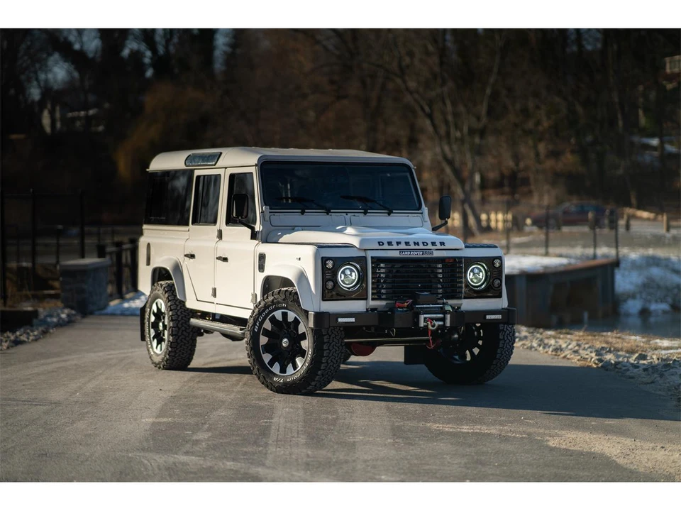 1996 Land Rover Defender 110 - Image 29 of 31