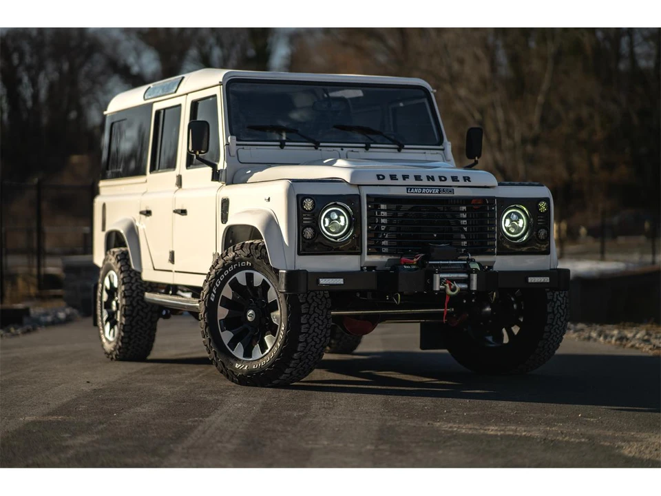 1996 Land Rover Defender 110 - Image 30 of 31