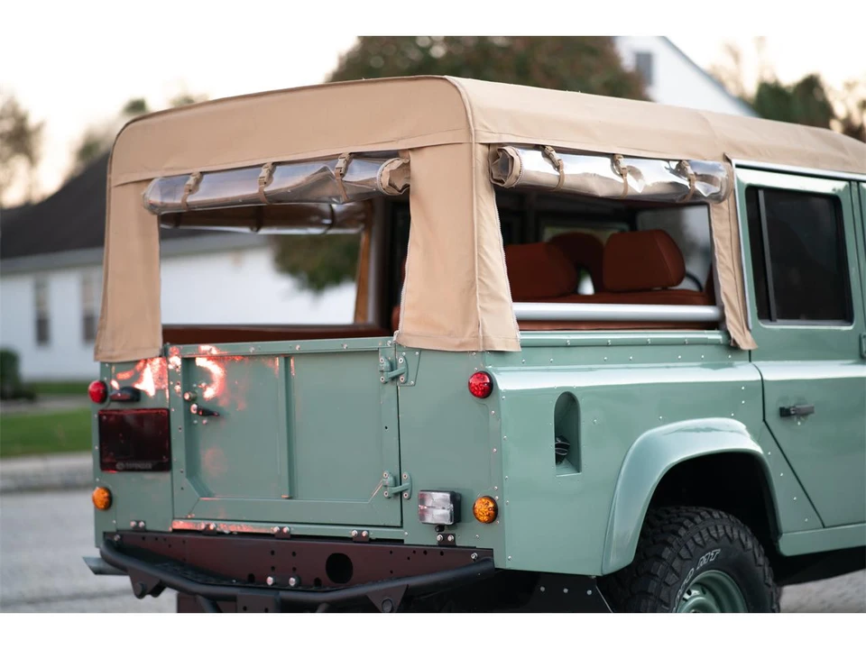 1996 Land Rover Defender 110 - Image 13 of 16