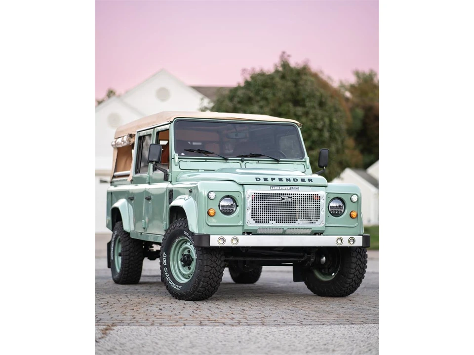 1996 Land Rover Defender 110 - Image 15 of 16