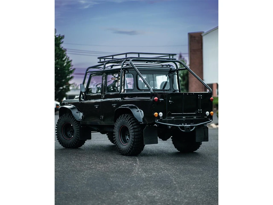 1996 Land Rover Defender 110 - Image 9 of 23