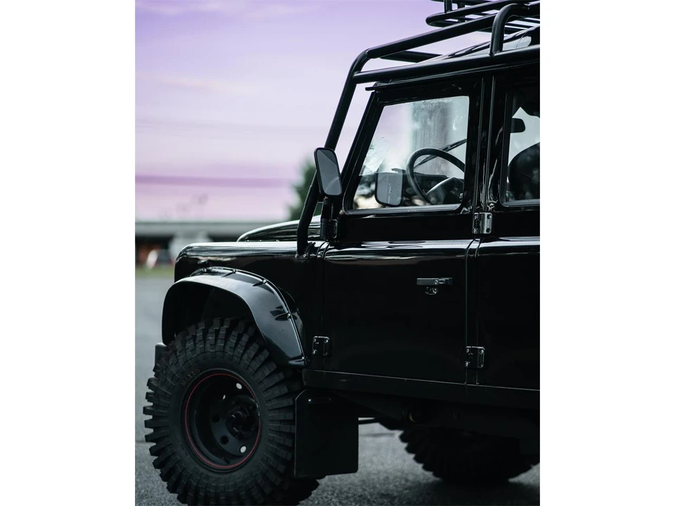 1996 Land Rover Defender 110 - Image 12 of 23