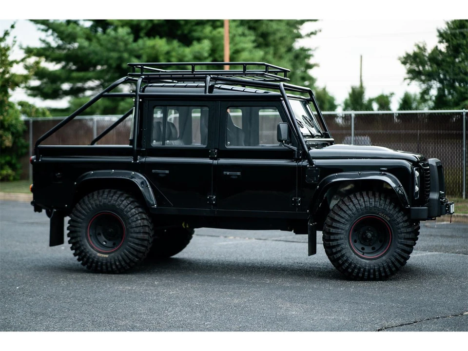 1996 Land Rover Defender 110 - Image 15 of 23