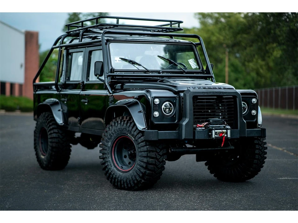 1996 Land Rover Defender 110 - Image 19 of 23