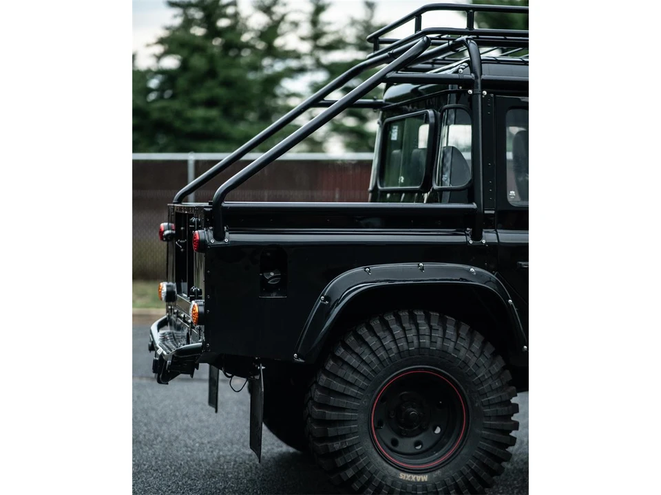 1996 Land Rover Defender 110 - Image 21 of 23
