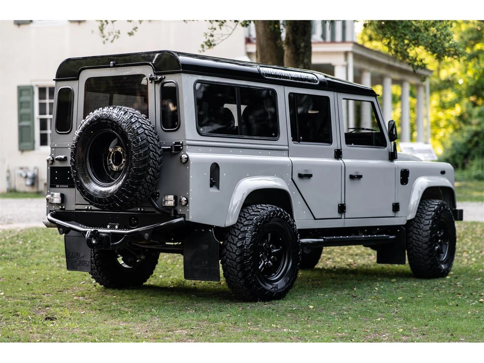 1996 Land Rover Defender 110 - Image 4 of 31