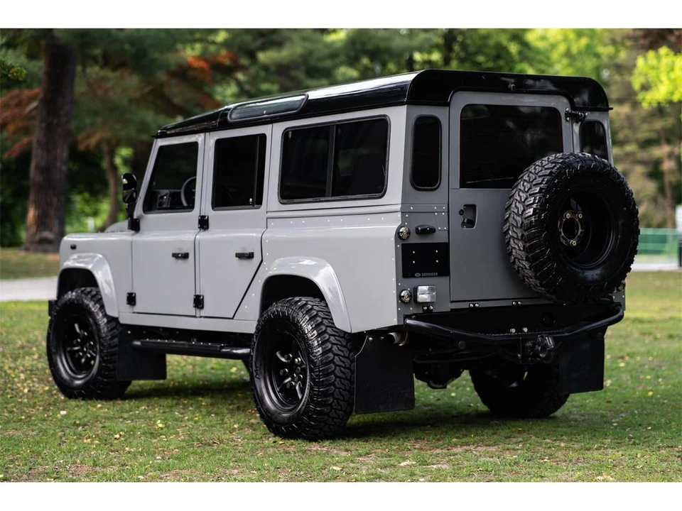 1996 Land Rover Defender 110 - Image 14 of 31