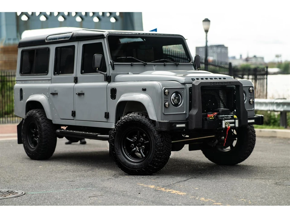 1996 Land Rover Defender 110 - Image 21 of 31