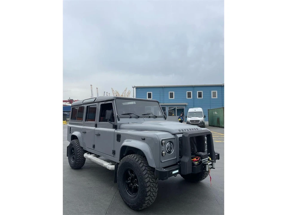 1996 Land Rover Defender 110 - Image 31 of 31