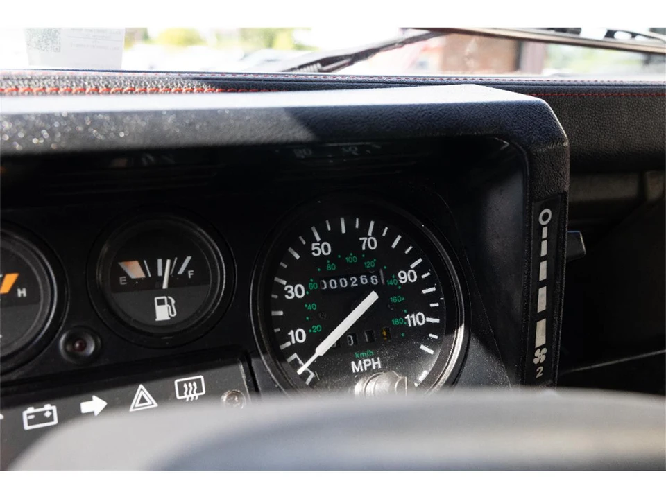 1996 Land Rover Defender 110 - Image 16 of 19