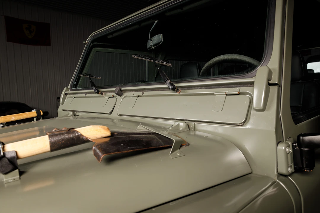 1996 Land Rover Defender 110 - Image 22 of 31