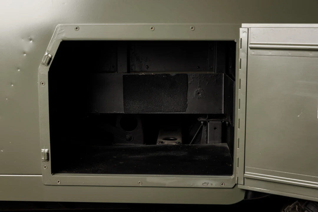 1996 Land Rover Defender 110 - Image 29 of 31