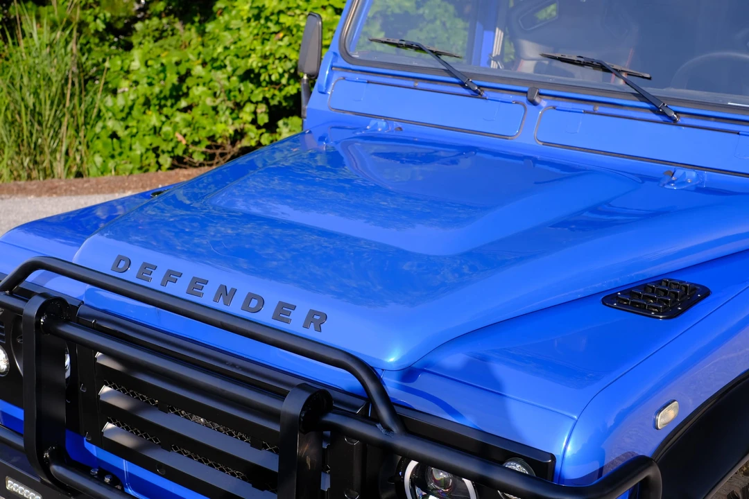 1996 Land Rover Defender 110 - Image 27 of 31