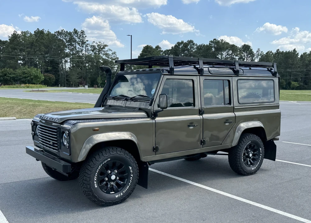 1996 Land Rover Defender 110 - Image 3 of 31