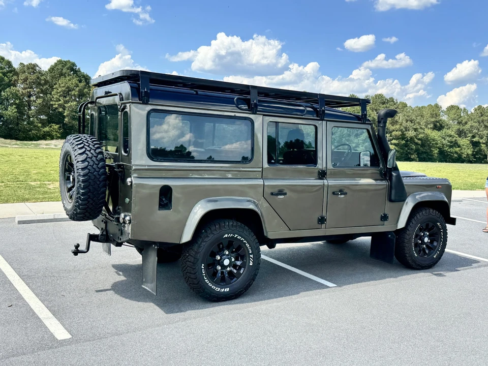 1996 Land Rover Defender 110 - Image 22 of 31
