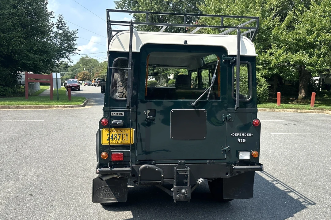 1996 Land Rover Defender 110 - Image 19 of 31