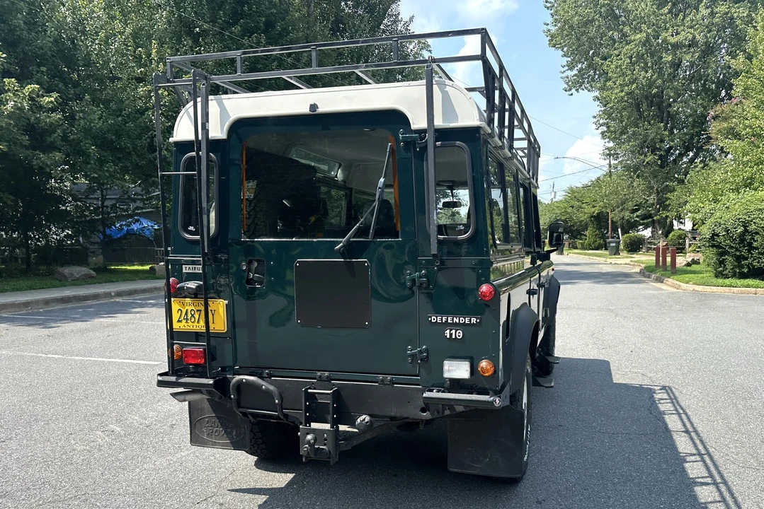 1996 Land Rover Defender 110 - Image 22 of 31