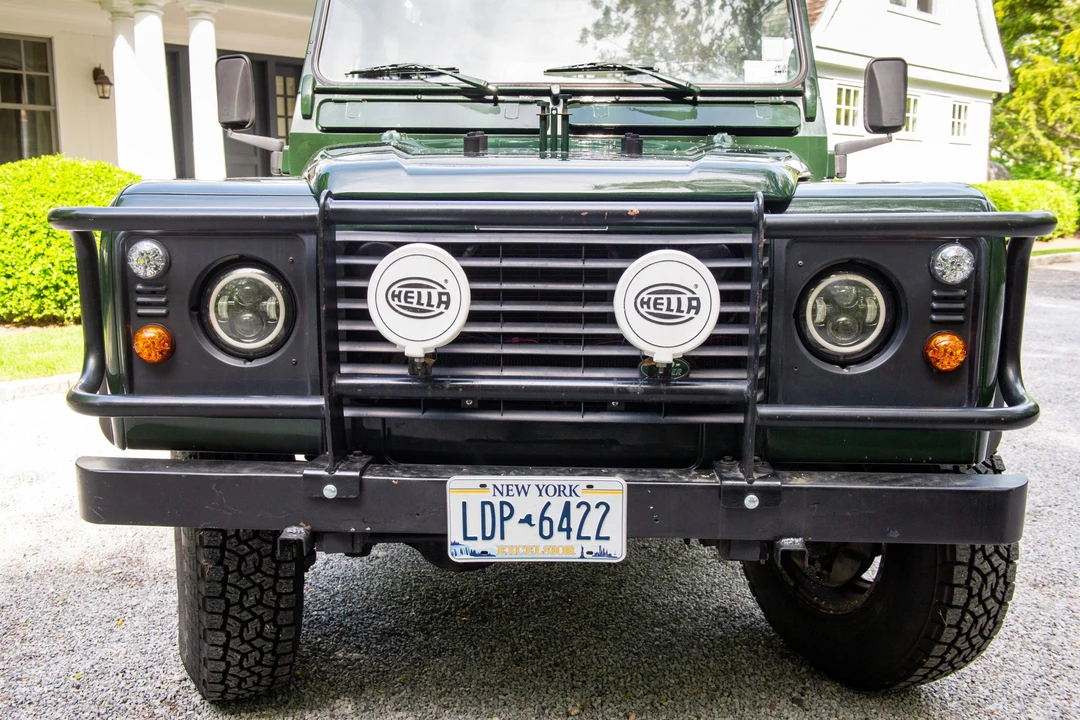 1996 Land Rover Defender 110 - Image 15 of 31