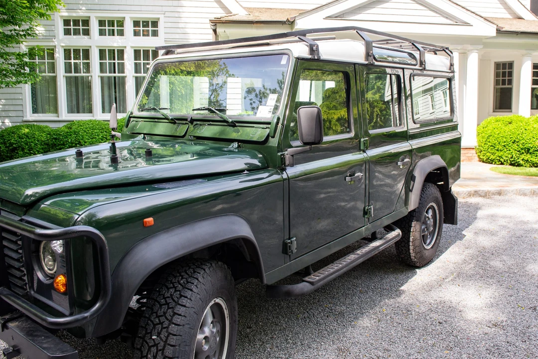 1996 Land Rover Defender 110 - Image 12 of 31