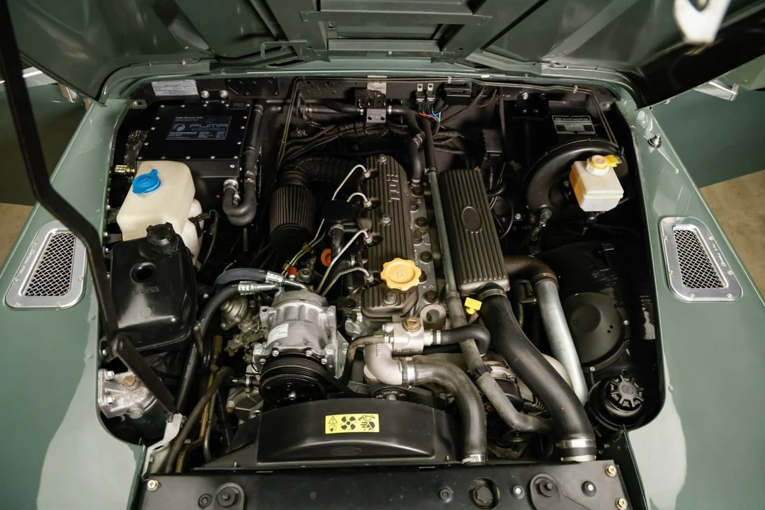 1996 Land Rover Defender 110 - Image 6 of 7