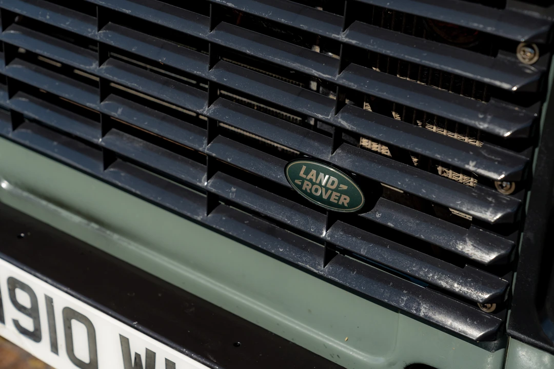 1996 Land Rover Defender 110 - Image 21 of 31