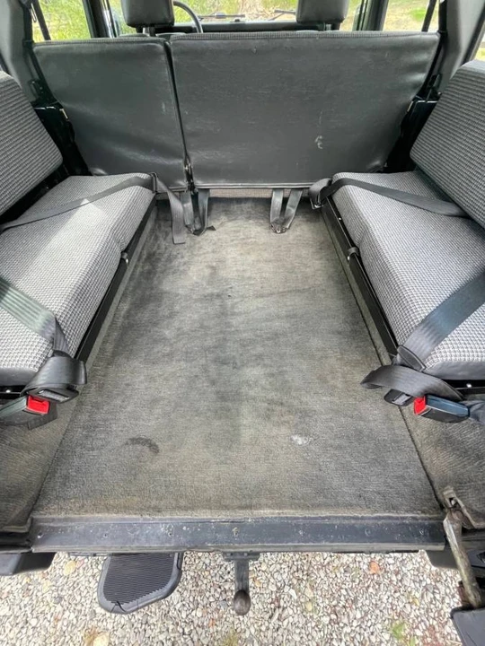 1996 Land Rover Defender 110 - Image 12 of 15